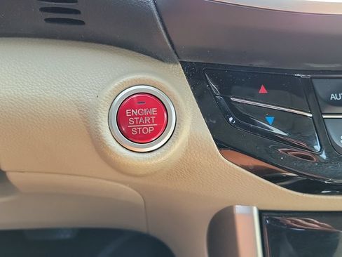 Used 2017 Honda Accord EX image 27