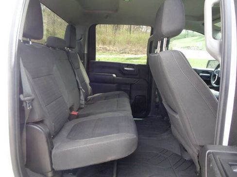 Used 2022 Chevrolet Silverado 2500 LT image 27