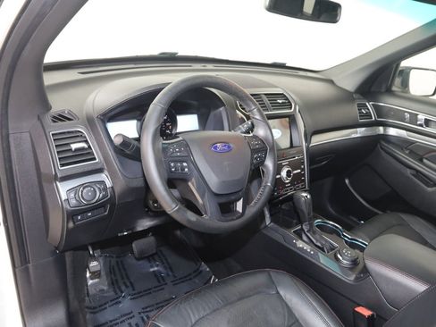 Used 2017 Ford Explorer Sport w/ Equipment Group 401A AWD/4WD image 31