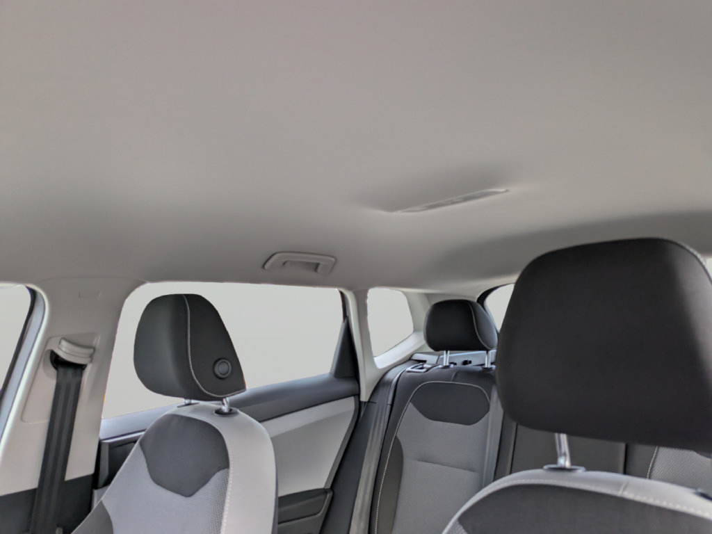Certified 2023 Volkswagen Taos S FWD image 19