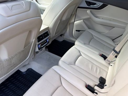 Used 2019 Audi Q7 2.0T Premium Plus w/ Premium Plus Package image 15
