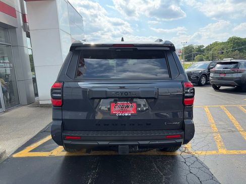 New 2026 Toyota 4Runner TRD Off-Road Premium AWD/4WD image 8