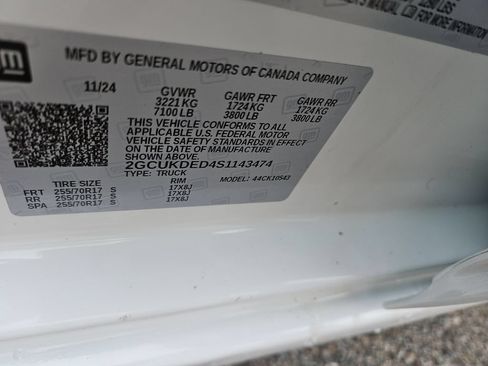 Certified 2025 Chevrolet Silverado 1500 LT AWD/4WD image 14