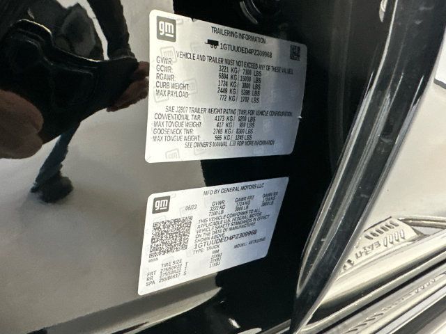 Certified 2023 GMC Sierra 1500 SLT w/ SLT Convenience Package AWD/4WD image 37