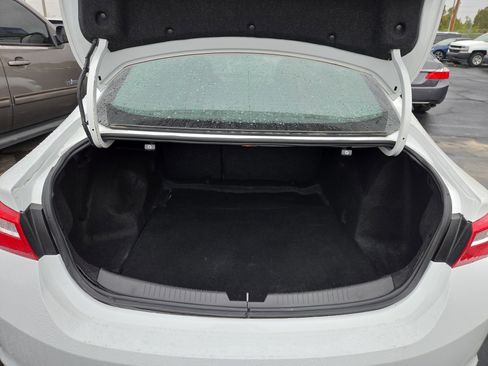 Used 2018 Chevrolet Malibu LS image 14