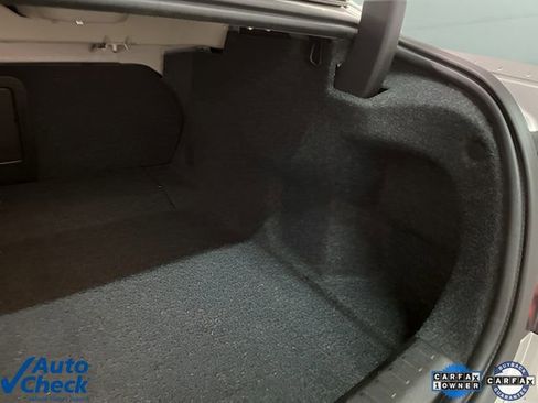 Used 2025 Volvo S60 B5 Core image 75