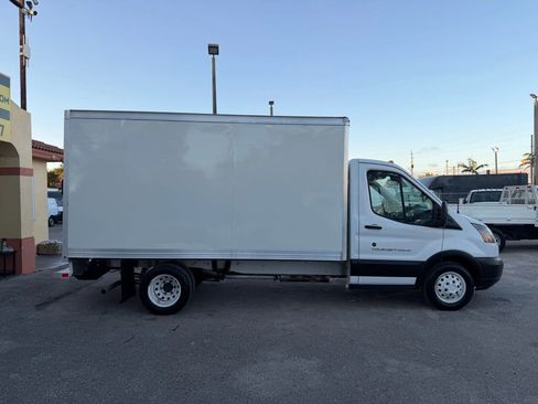 Used 2019 Ford Transit 350 156 DRW image 7