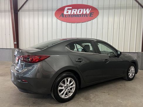 Used 2018 MAZDA MAZDA3 Sport w/ Preferred Equipment Package image 10