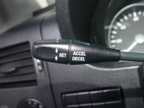 Used 2012 Mercedes-Benz Sprinter 2500 image 27