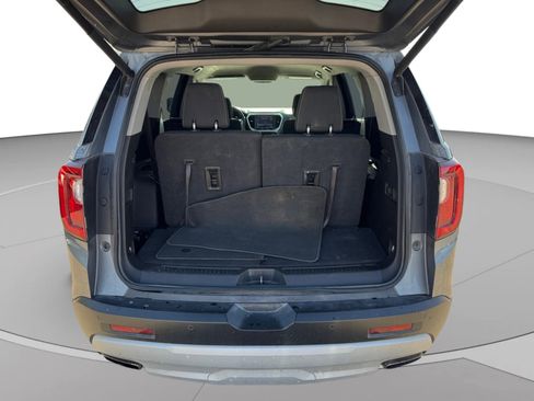 Used 2022 GMC Acadia SLE w/ Driver Convenience Package FWD image 19