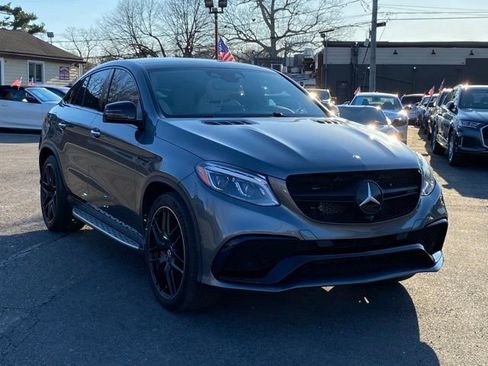 Used 2019 Mercedes-Benz GLE 63 AMG S image 3