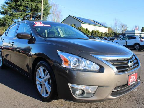 Used 2013 Nissan Altima 2.5 S image 7