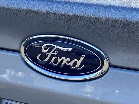 Used 2020 Ford Fusion SE FWD image 4