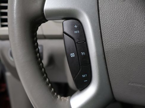Used 2010 Chevrolet Traverse LT AWD/4WD image 30