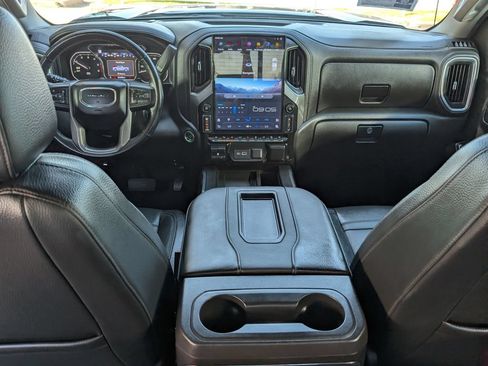Used 2022 GMC Sierra 1500 Denali w/ Denali Premium Package AWD/4WD image 21