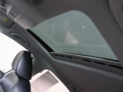 Used 2017 Volkswagen Jetta SE image 18