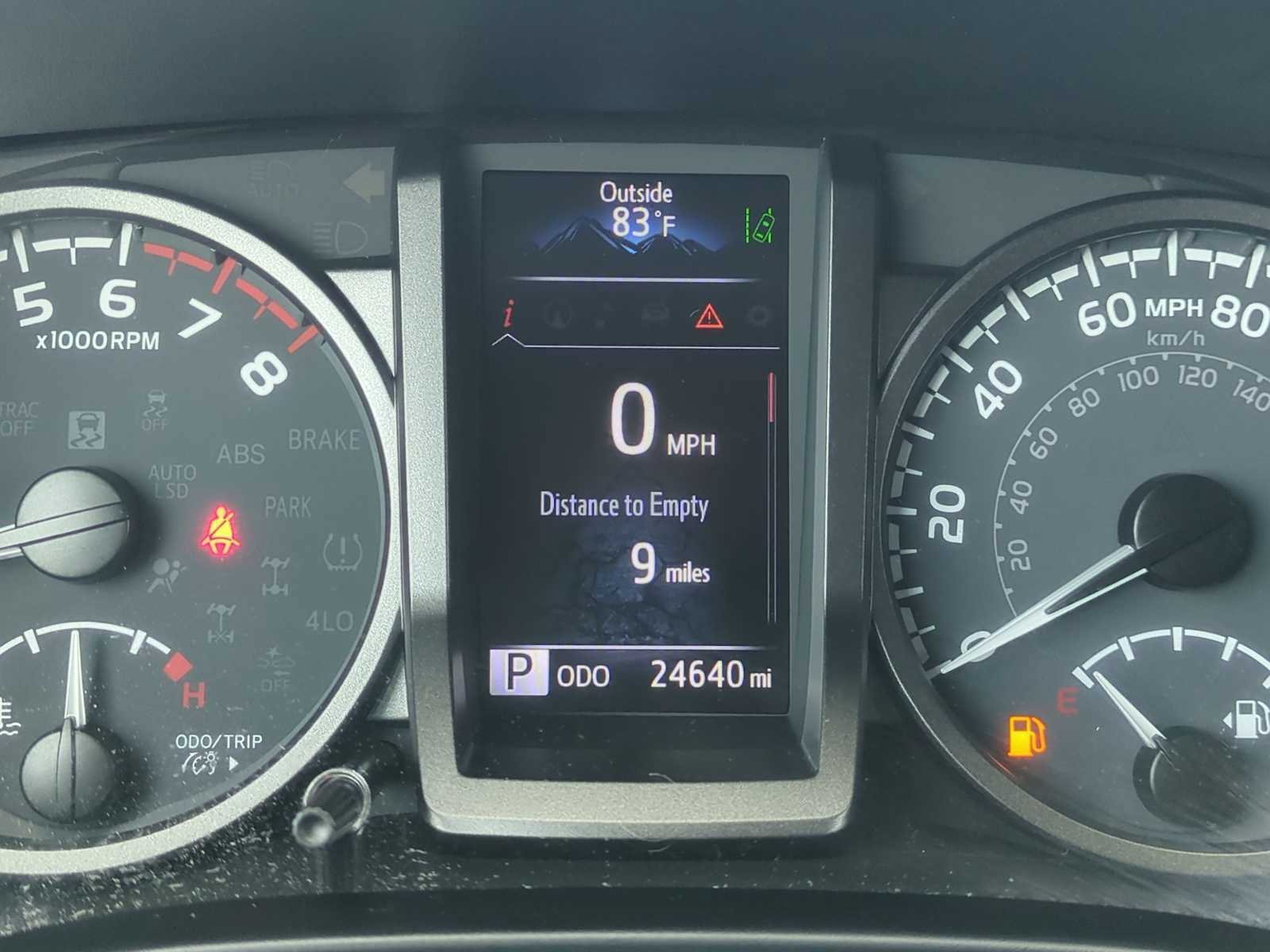 Used 2022 Toyota Tacoma TRD Sport w/ TRD Premium Sport Package RWD image 17