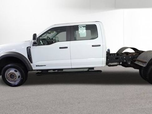 Used 2024 Ford F550 4x4 Crew Cab Super Duty image 6