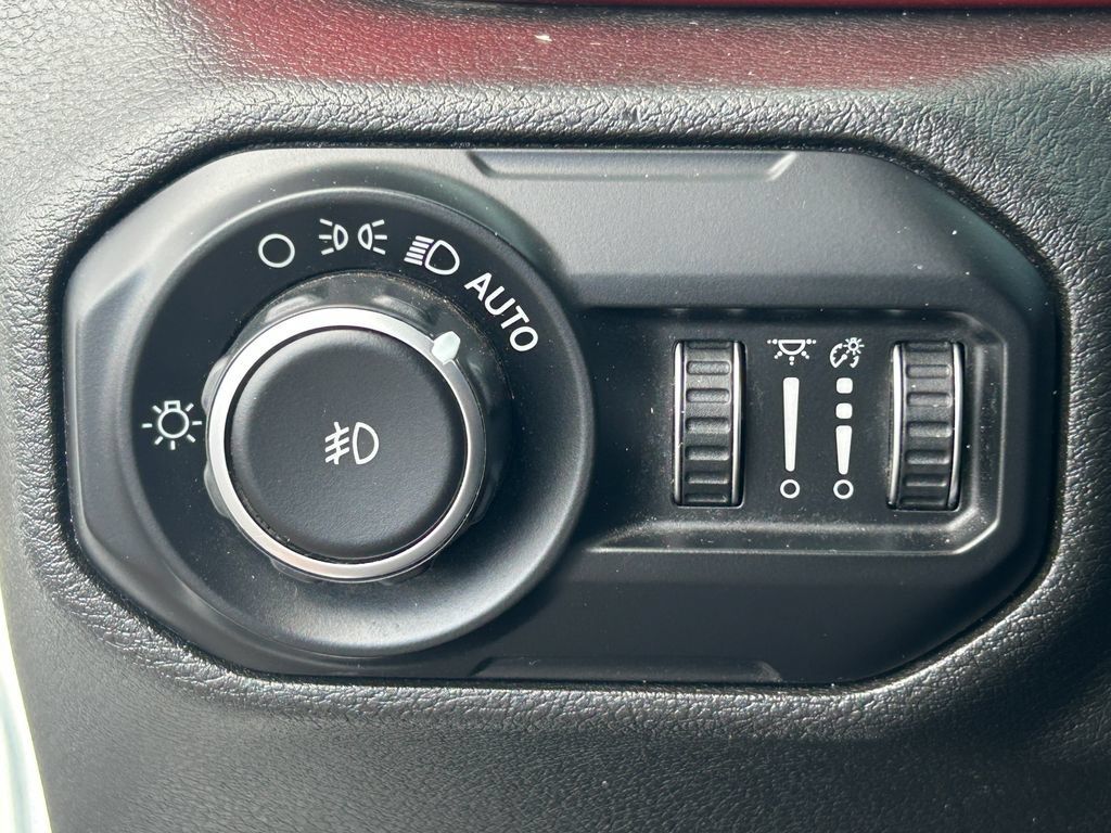 Used 2020 Jeep Wrangler Unlimited Rubicon AWD/4WD image 49