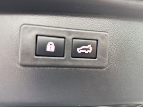 Used 2023 Subaru Outback Limited XT image 21