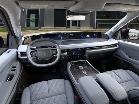 New 2026 Lincoln Navigator L Black Label AWD/4WD image 55