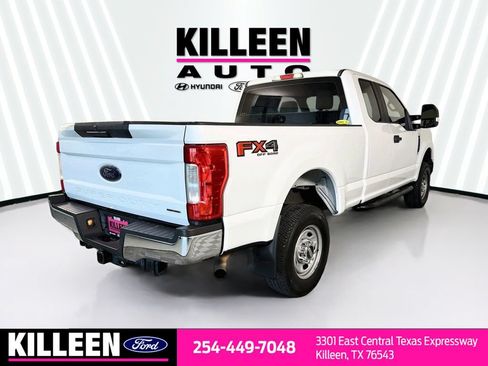 Used 2017 Ford F250 XL w/ Power Equipment Group AWD/4WD image 9