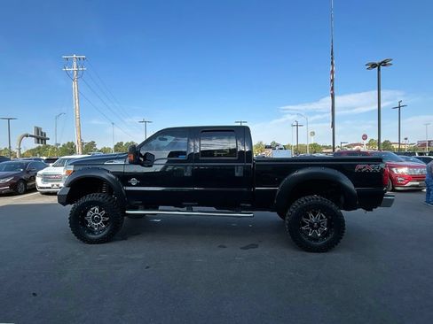 Used 2016 Ford F250 XLT w/ XLT Value Package AWD/4WD image 12