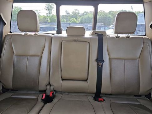 Used 2021 Ford F250 Lariat w/ Chrome Package image 26