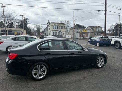 Used 2017 BMW 330i xDrive Sedan image 6