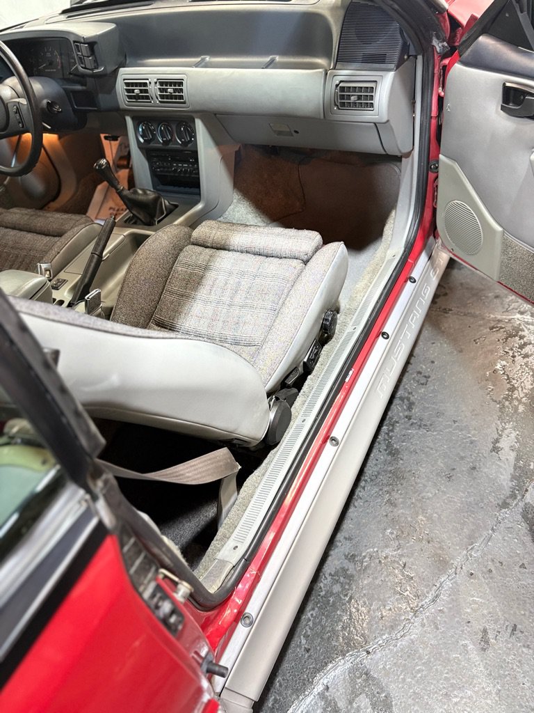 Used 1987 Ford Mustang GT RWD image 38