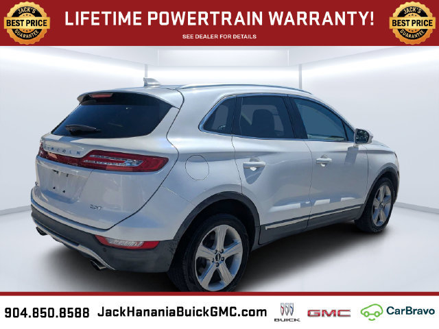 Used 2017 Lincoln MKC Premiere FWD image 3