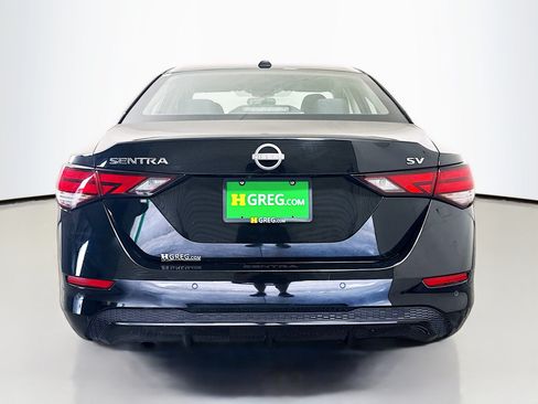 Used 2024 Nissan Sentra SV FWD image 8
