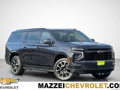 Used 2025 Chevrolet Suburban RST