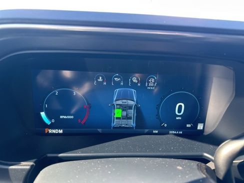 Used 2024 Ford F350 Platinum w/ FX4 Off-Road Package image 14