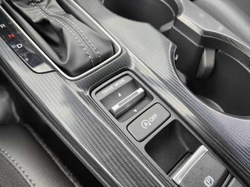 Used 2025 Honda Civic Sport image 9