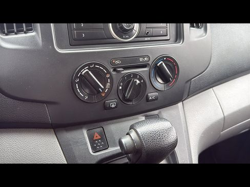 Used 2015 Chevrolet City Express LS image 19