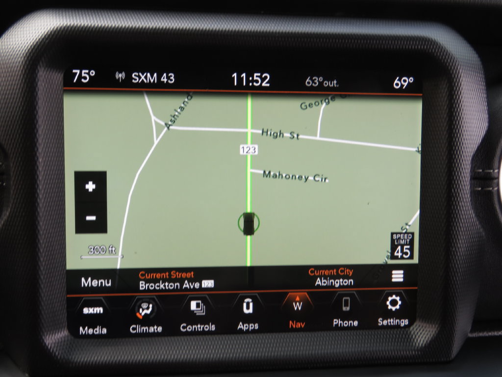 Used 2022 Jeep Wrangler Unlimited Sahara AWD/4WD image 23