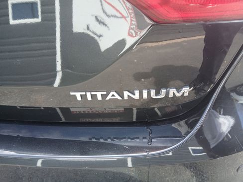 Used 2014 Ford Focus Titanium image 26