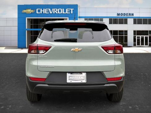 Certified 2025 Chevrolet TrailBlazer LS w/ LS Convenience Package image 4