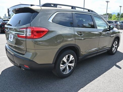 Certified 2024 Subaru Ascent Premium w/ Convenience Package image 12