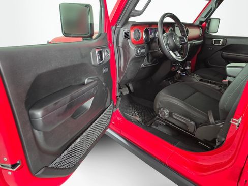 Used 2021 Jeep Wrangler Unlimited Rubicon AWD/4WD image 22