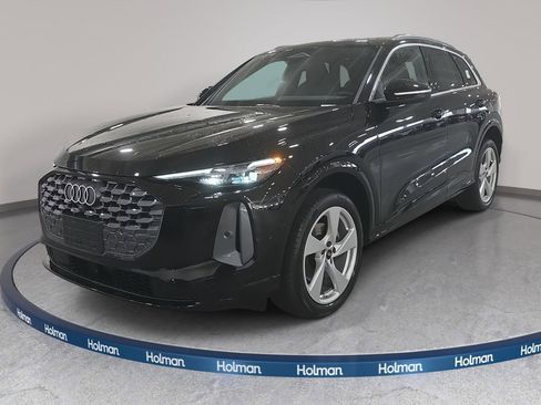 Used 2025 Audi Q5 2.0T Premium Plus w/ Premium Plus image 1