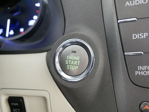 Used 2012 Lexus IS 250 image 32