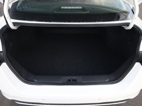 New 2025 Nissan Sentra S image 7