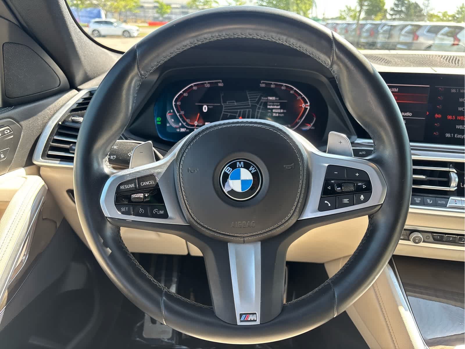 Used 2022 BMW X6 xDrive40i w/ M Sport Package AWD/4WD image 37
