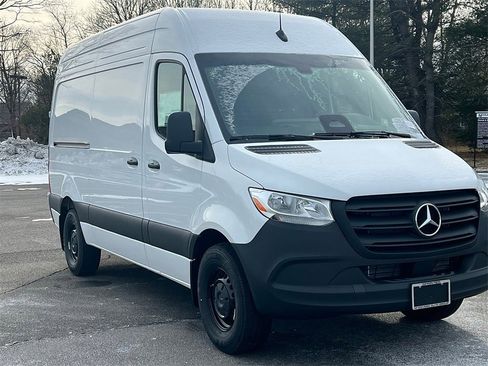 New 2025 Mercedes-Benz Sprinter 2500 image 2