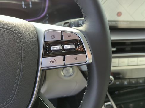 New 2025 Kia Telluride S image 36