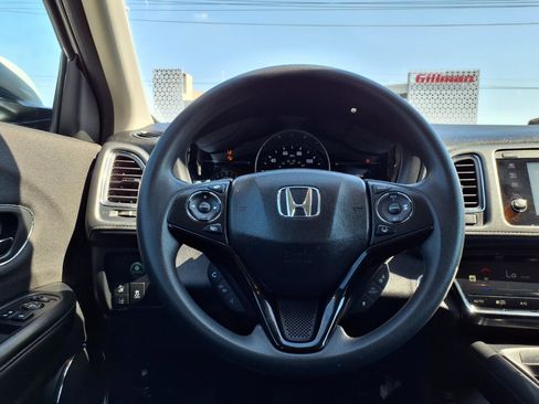 Used 2019 Honda HR-V EX image 14