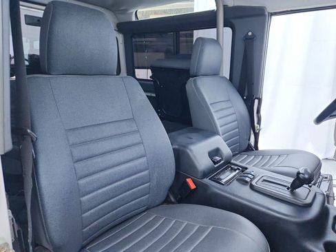 Used 1997 Land Rover Defender 90 AWD/4WD image 25