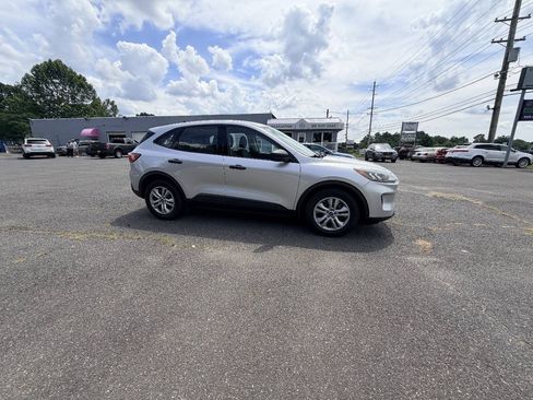 Used 2020 Ford Escape S FWD image 39